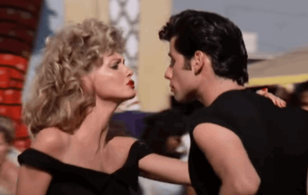 SAD JE I ‘BRILJANTIN’ SEKSISTIČKI FILM: Glavni glumcI se ne slaže sa tim, Olivija NJutn Džon i Džon Travolta odgovorili kritičarima (VIDEO)